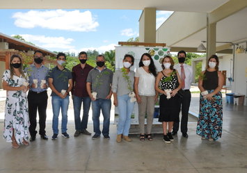 Representantes da nova gestão municipal de Teixeira de Freitas visitam Base do Programa Arboretum 